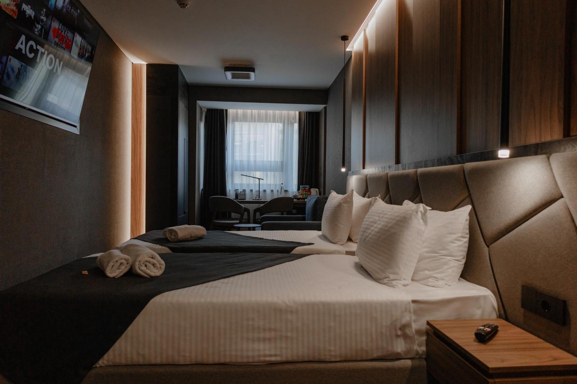 Lumiere Hotel Belgrad Rum bild